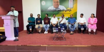 എം പി വീരേന്ദ്രകുമാർ സമാനതകളില്ലാത്ത രാഷ്ട്രീയ നേതാവ്.