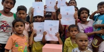 ദുബായ് ഭരണാധികാരി ഷെയ്ഖ് മുഹമ്മദിന്റെ 77-ാം ജന്മദിനം; ഡൽഹിയിലെ ചേരികളിൽ ഭക്ഷണവിതരണം നടത്തി കുട്ടികളുടെ വേറിട്ട ജന്മദിനാദരം