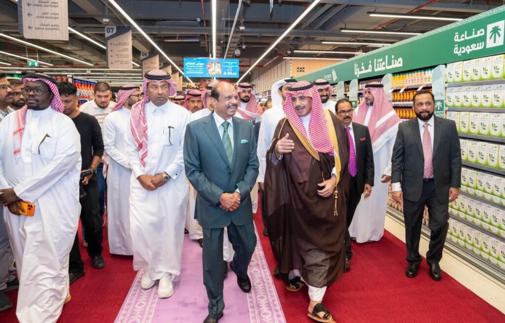 Lulu Group expands its retail network in Saudi Arabia with the opening of a 95,648 sq ft hypermarket in Madinah near the Haramain Railway Station.