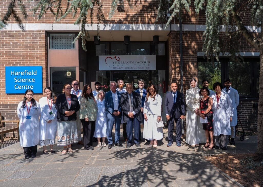 Sheikha Bodour bint Sultan Al Qasimi with Sir Magdi Yacoub at the Magdi Yacoub Institute in Harefield UK