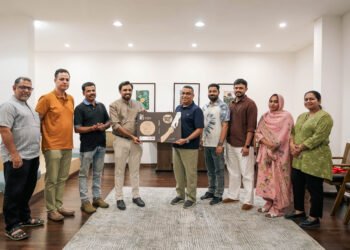 The cover of Hamza Kollath’s autobiography ‘Yatheemkutty’ was unveiled in Ajman ahead of the Sharjah International Book Fair. Read details on the book and launch.