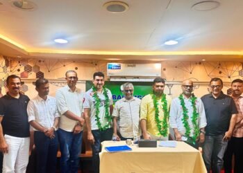 The Dubai KMCC Tirurangadi Mandalam Committee reviewed its annual humanitarian operations and felicitated newly elected district and constituency office-bearers in Abu Hail.