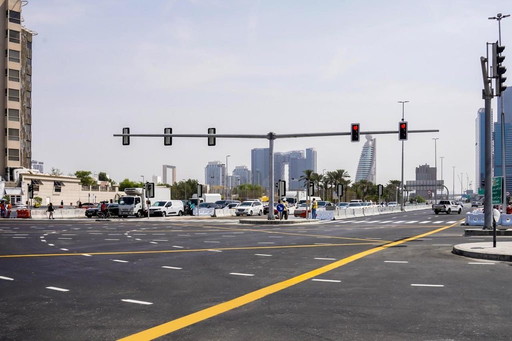 Dubai's RTA has converted the Al Satwa Roundabout into a signalised junction, reducing peak journey times by 50% and cutting traffic queues across 2nd December Street.